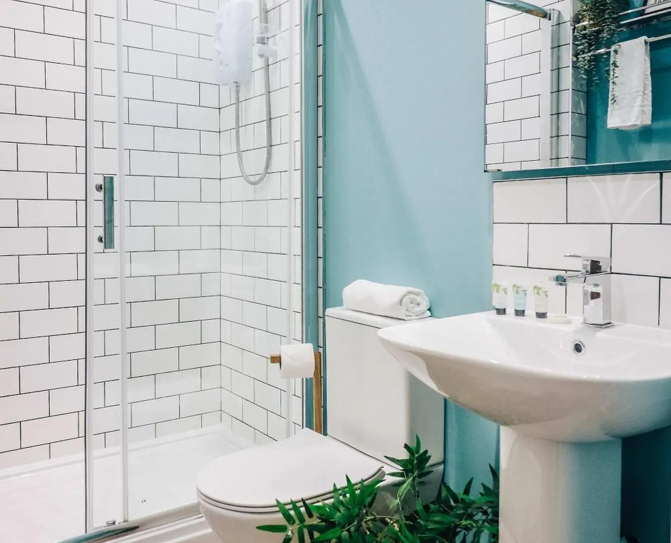 Principality View Apartment One, By Solace Stays Cardiff